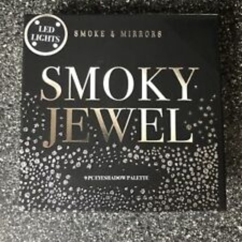 smoky jewel eyeshadow palette w/ LED lights